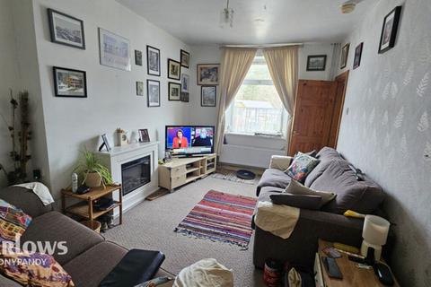 3 bed property, in Oakland Terrace, £100,000