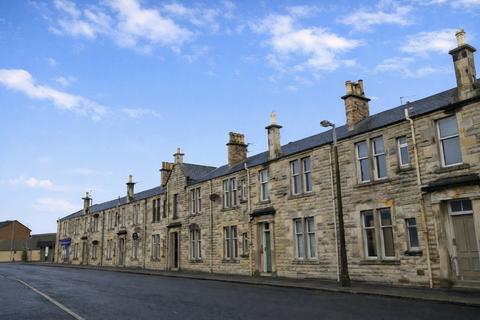 1 bed property, in Templehill, £67,000