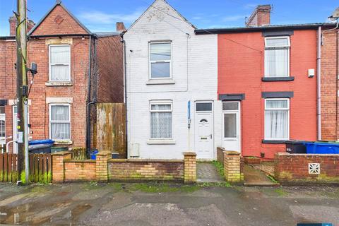 2 bed property, in Ronald Road, £80,000