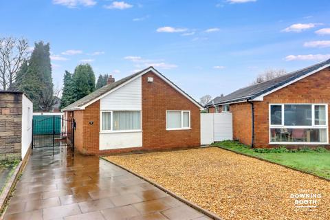 2 bed property, in Mountford Crescent, £375,000