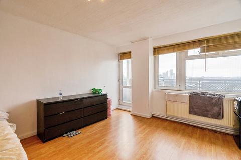 3 bed property, in Weymouth Terrace, £400,000
