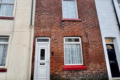 2 bed property, in Nelson Street, £95,000