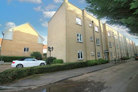 2 bed property, in Old Station Place, £117,000