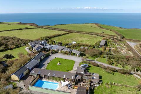 6 bed property, in Hartland, £3,000,000
