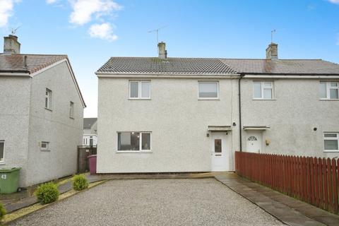 3 bed property, in Hucklow Avenue, £130,000