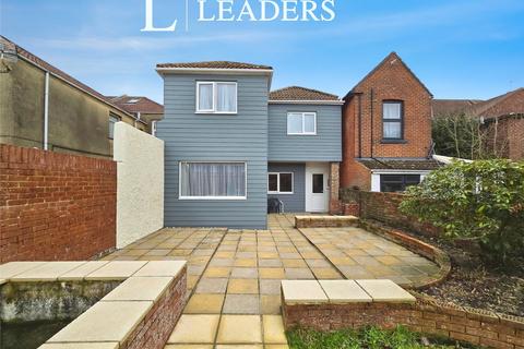 4 bed property, in Brockhurst Road, £420,000