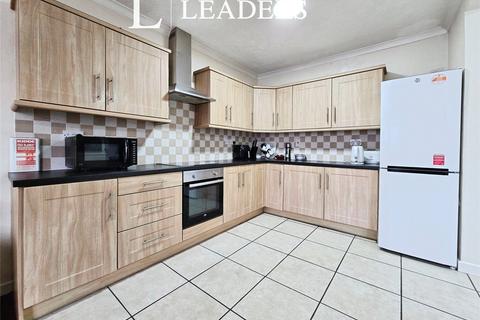 4 bed property, in Brockhurst Road, £420,000