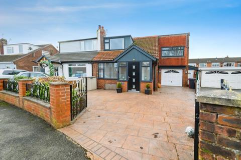 3 bed property, in Avon Road, £300,000