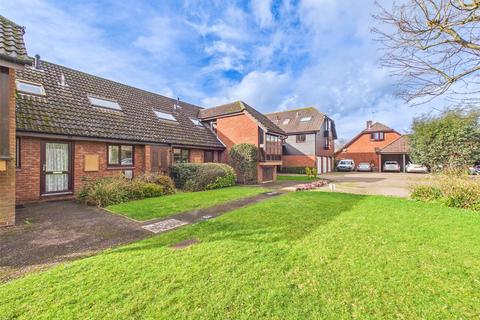 1 bed property, in Westlands, £189,950