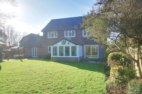 4 bed property, in Romsey, £1,250,000