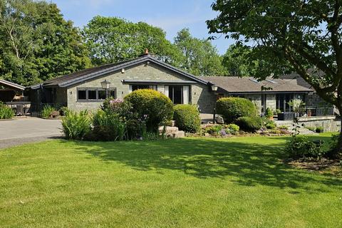 6 bed property, in Heanor Road, £800,000