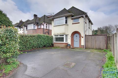 3 bed property, in Wimborne Road, £350,000