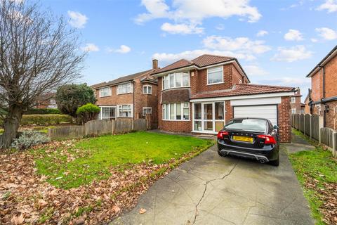 3 bed property, in Shaftesbury Avenue, £575,000