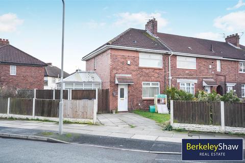 3 bed property, in Karonga Road, £140,000