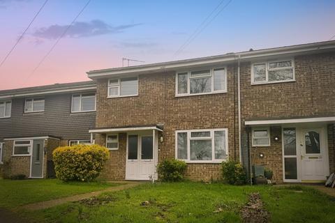 3 bed property, in Ash Grove, £325,000