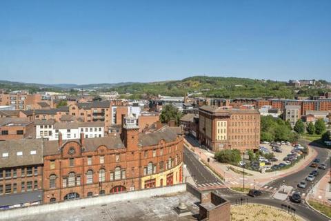 Studio, in 110 Queen Street, £20,000