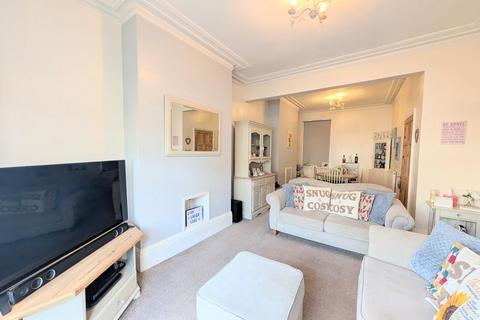 3 bed property, in Highgate, £132,000