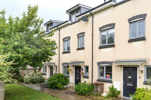 4 bed property, in Stoke Gifford, £399,995