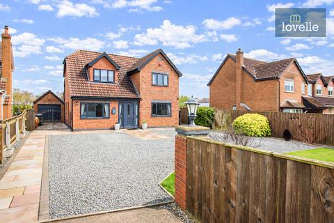 4 bed property, in Conisholme Road, £435,000