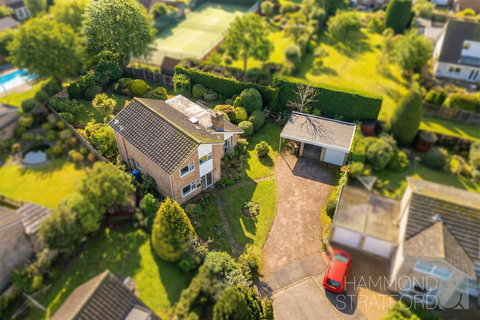 4 bed property, in Rosslare, £650,000