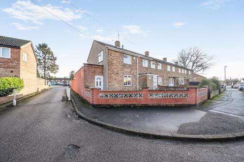 3 bed property, in Blackbird Leys, £425,000