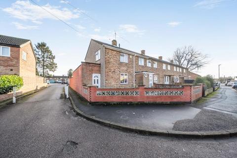 3 bed property, in Blackbird Leys, £425,000