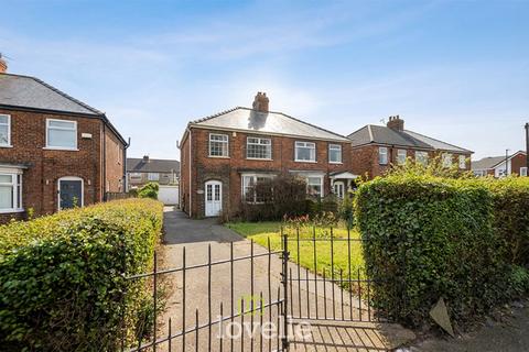 3 bed property, in Yarborough Road, £129,500