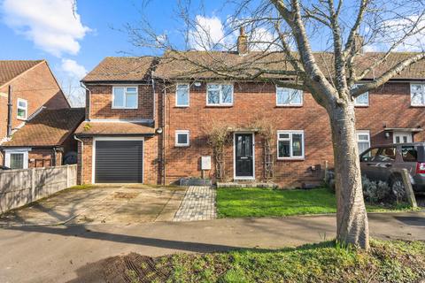 3 bed property, in Tanners Way, £525,000