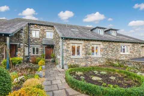 3 bed property, in Kiln Croft, £425,000