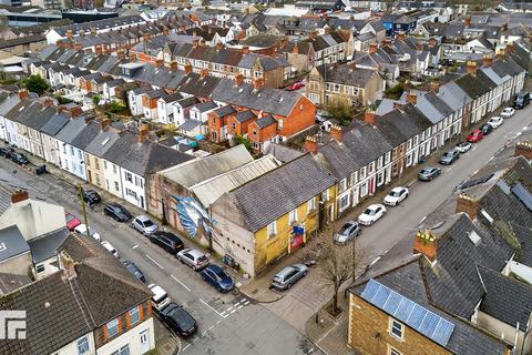Land, in Cyfarthfa Street, £650,000