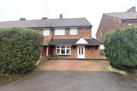 2 bed property, in Clockmill Road, £180,000