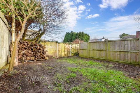 2 bed property, in The Street, £325,000