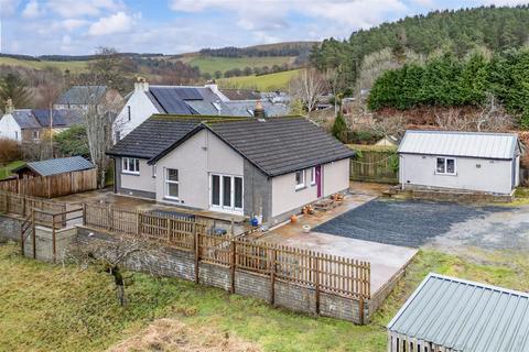 3 bed property, in Fairview, £340,000