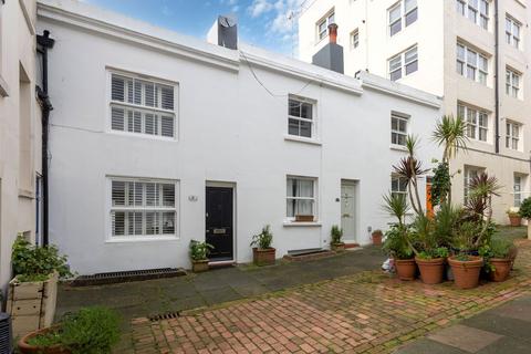 2 bed property, in Farman Street, £700,000
