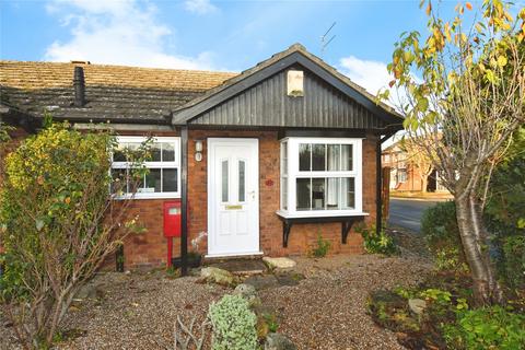 1 bed property, in Roman Wharf, £160,000
