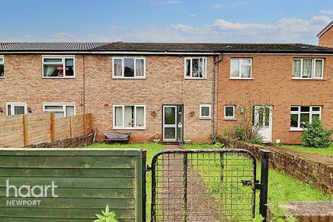 3 bed property, in Gaer Vale, £170,000