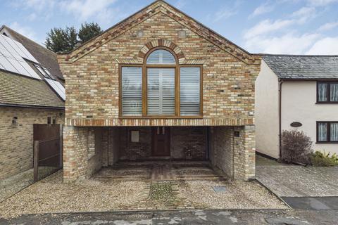 2 bed property, in Meldreth, £550,000
