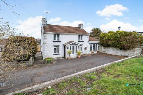 2 bed property, in Gowerton Road, £275,000