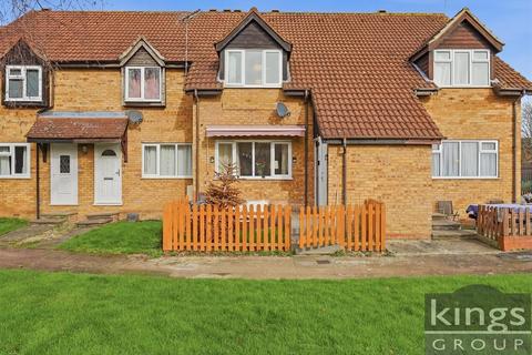 1 bed property, in Mahon Close, £330,000