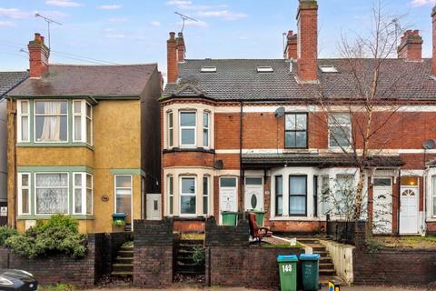 3 bed property, in 141 Longford Road, £100,000