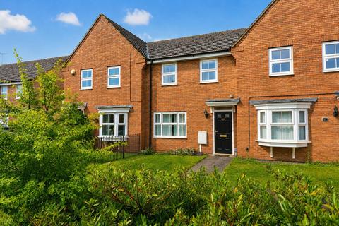 3 bed property, in Sunningdale Drive, £240,000
