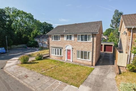4 bed property, in Ivydale, £600,000