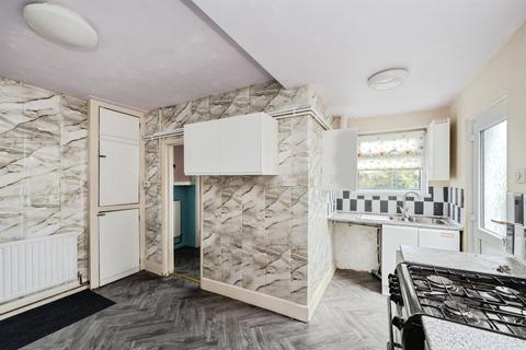 3 bed property, in Walters Street, £140,000