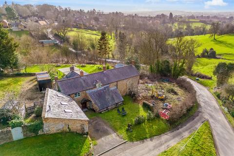 4 bed property, in Street Through Burdrop, £1,500,000