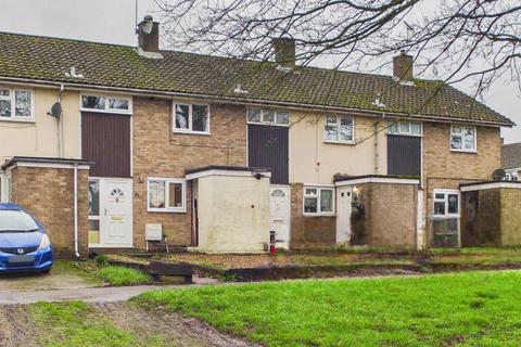 3 bed property, in Long Arrotts, £375,000