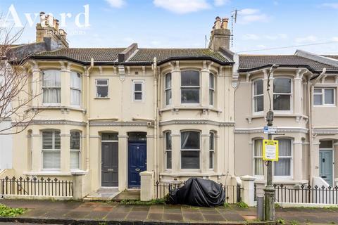 4 bed property, in Richmond Road, £550,000