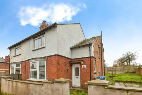3 bed property, in Bethulie Road, £199,000