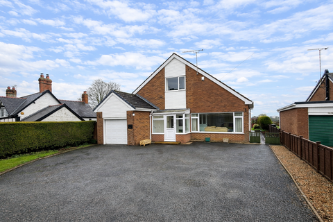 3 bed property, in Meadow View, £340,000