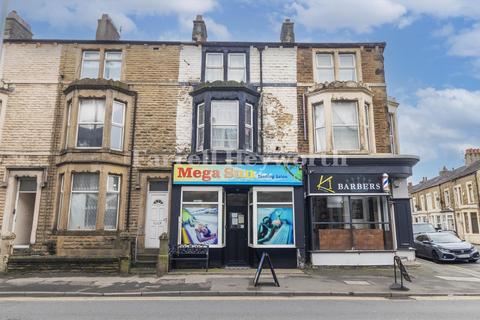 4 bed property, in Euston Road, £185,000