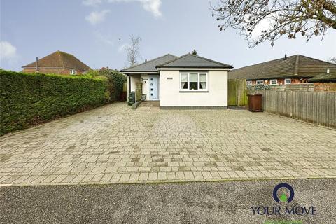 2 bed property, in Orchard Field, £395,000